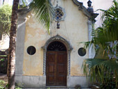 Capela localizada dentro do Cenáculo